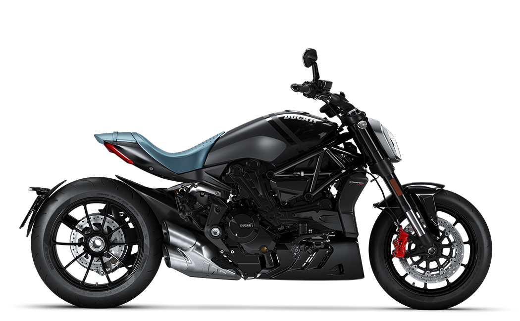 ドゥカティ ディアベル diavel シートカウル カーボン製 純正 ドゥカティ ディアベル diavel シートカウル カーボン製 純正