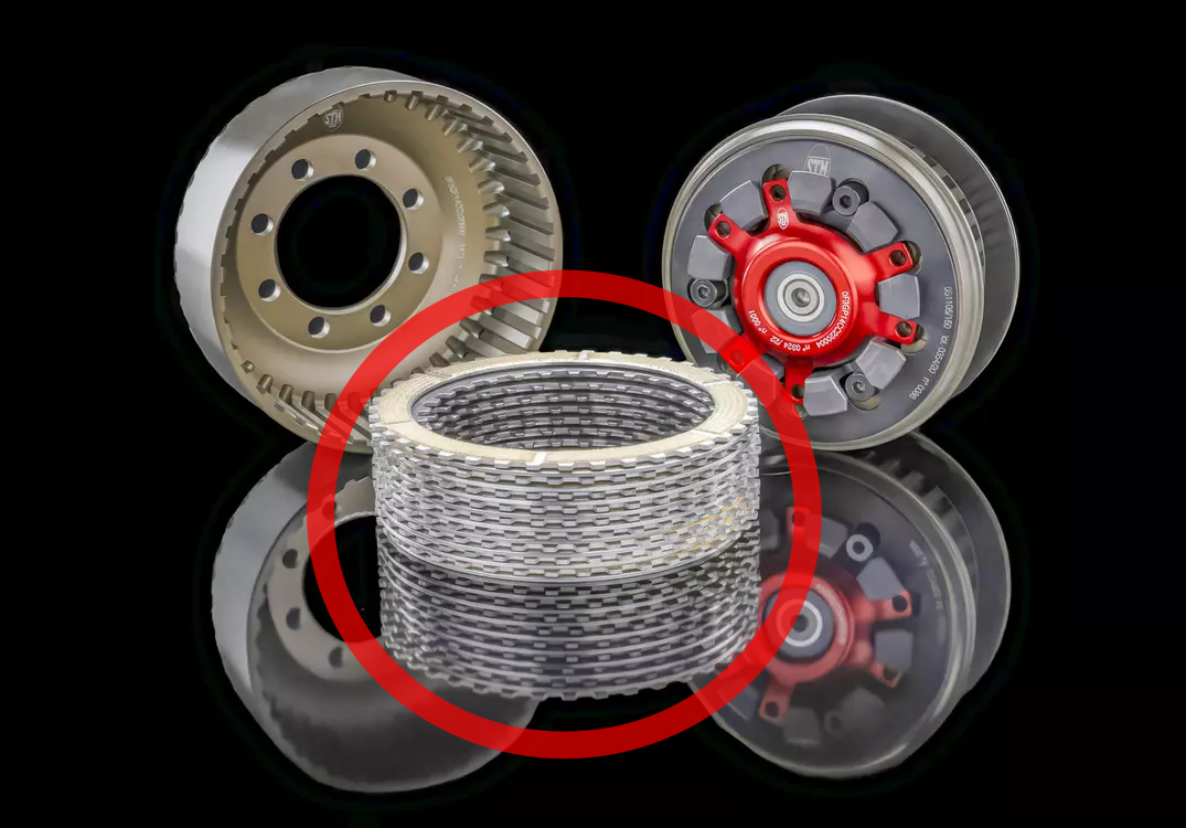 あすつく DUCATI 2023−2024 2026 Panigale V4R 40T 乾式クラッチディスクパック 19020611A STM SBK Evo 純正品