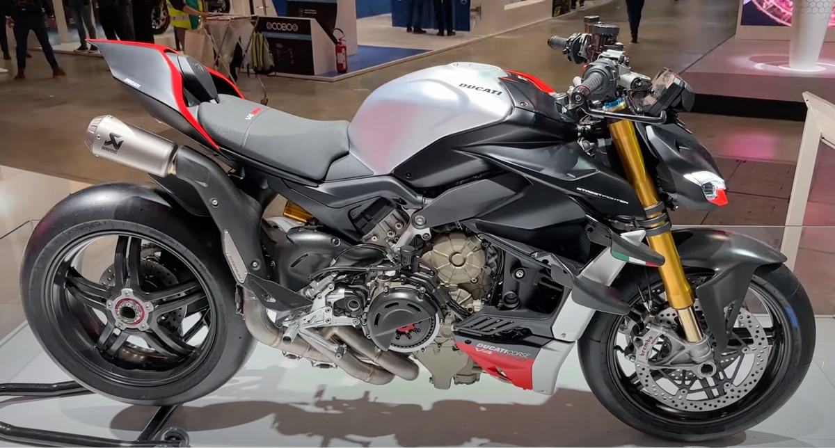 stock in Italy DUCATI Street Fighter V4/V4SP2 Titanium Full Exhaust Akrapovic StreetFighterV4 Akrapovic 96482251AA Ducati DP Genuine