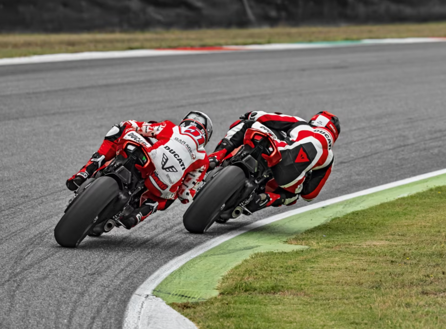 DUCATI PanigaleV4R 2023-2024 DTC EVO3- Slick/Rain Tire Software 2023-2024 Panigale V4R 96581231A