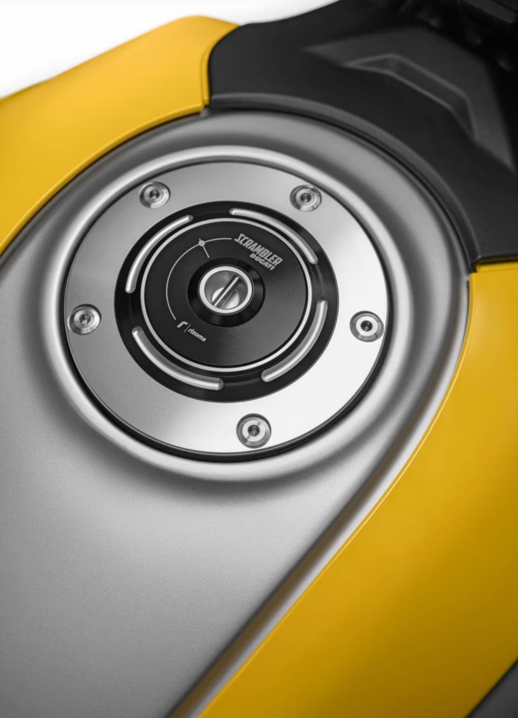 DUCATI Scrambler ビレットアルミニウム製 フィラープラグ ドゥカティ スクランブラー タンクキャップ シルバー 97780072AA/ブラック 97780072AB DP純正