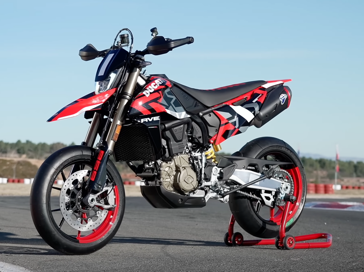 DUCATI HyperMotard698 MONO 2024-2025 Racing seat 96881491AA DP genuine
