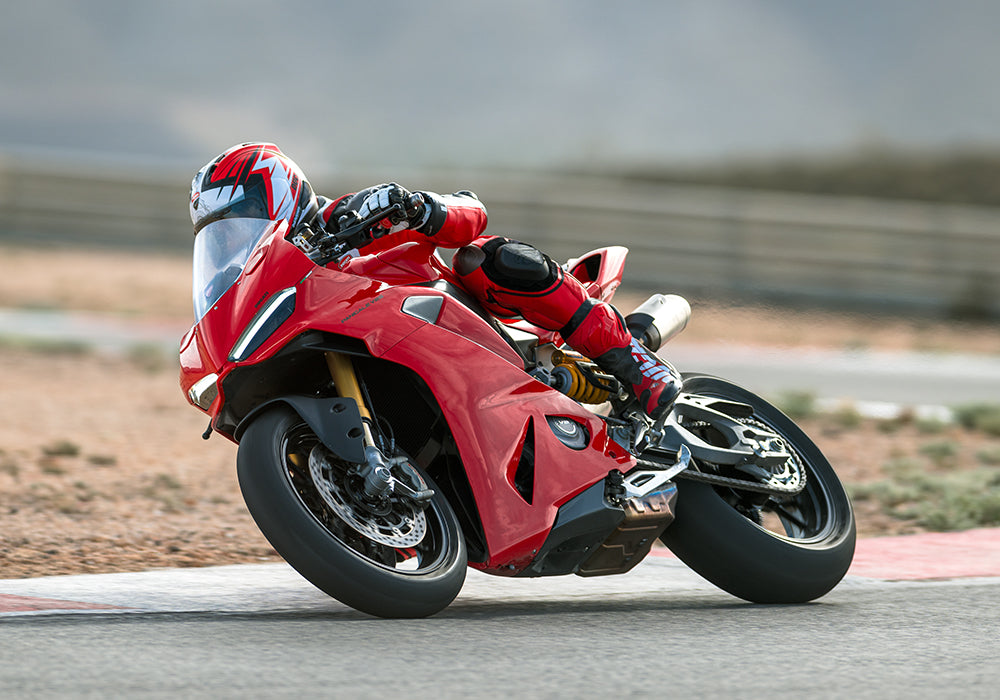 あすつく DUCATI 2025-2026 Panigale V2 ミラーホールカバー DP純正 ドゥカティ 97382271AA 97382272AA パニガーレ V2