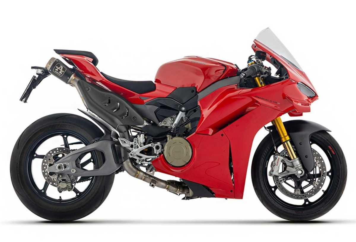 In stock in Italy. DUCATI 2025-2026 Panigale V4 ARROW 71253CP Full Titanium Exhaust System for Panigale V4 and Streetfighter V4.