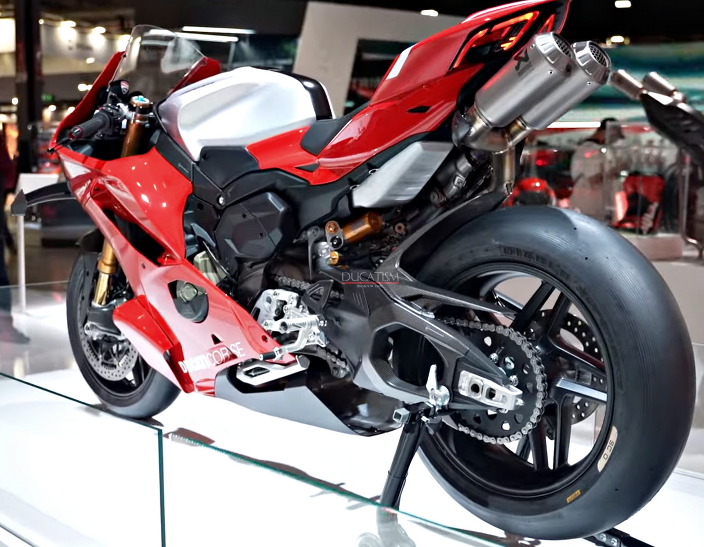 DUCATI 2025-2026 Panigale V4 Swingarm Carbon Fiber Protector (Part Number 96981811AA) for 2026 V4R, SFV4, and DP.