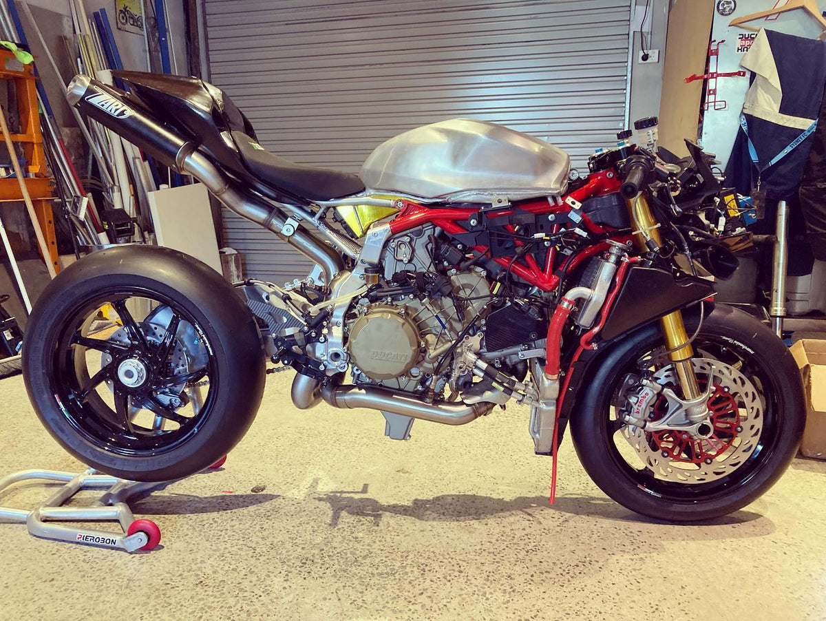 Pierobon DUCATI Panigale V4/1299/1199/1198/1098 アルミ製 リア レーシング スタンド ドカティ パニガーレ E06200A3002A メンテナンス