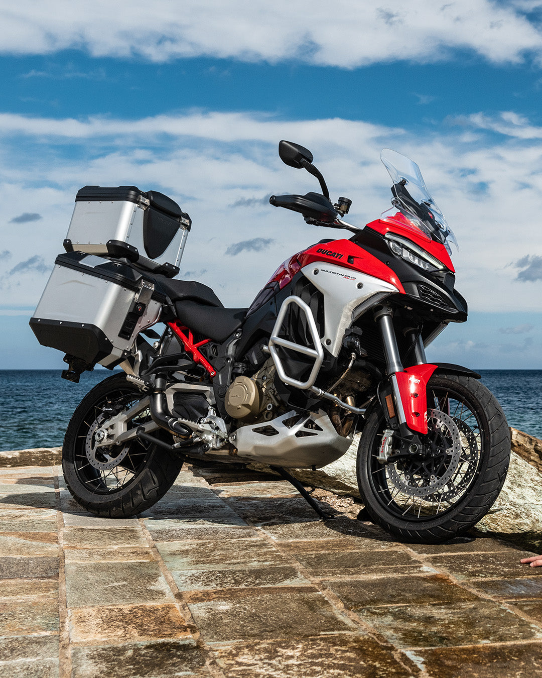 DUCATI MultistradaV4 Diavel V4 Aluminum Top Case Inner Cover 96781841AA Ducati Diavel V4 DP Genuine