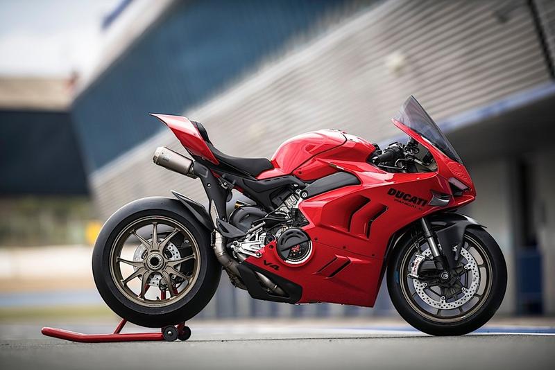 DUCATI Panigale V4 carbon duct for brake cooling DucatiPerformance Genuine 96981471AA