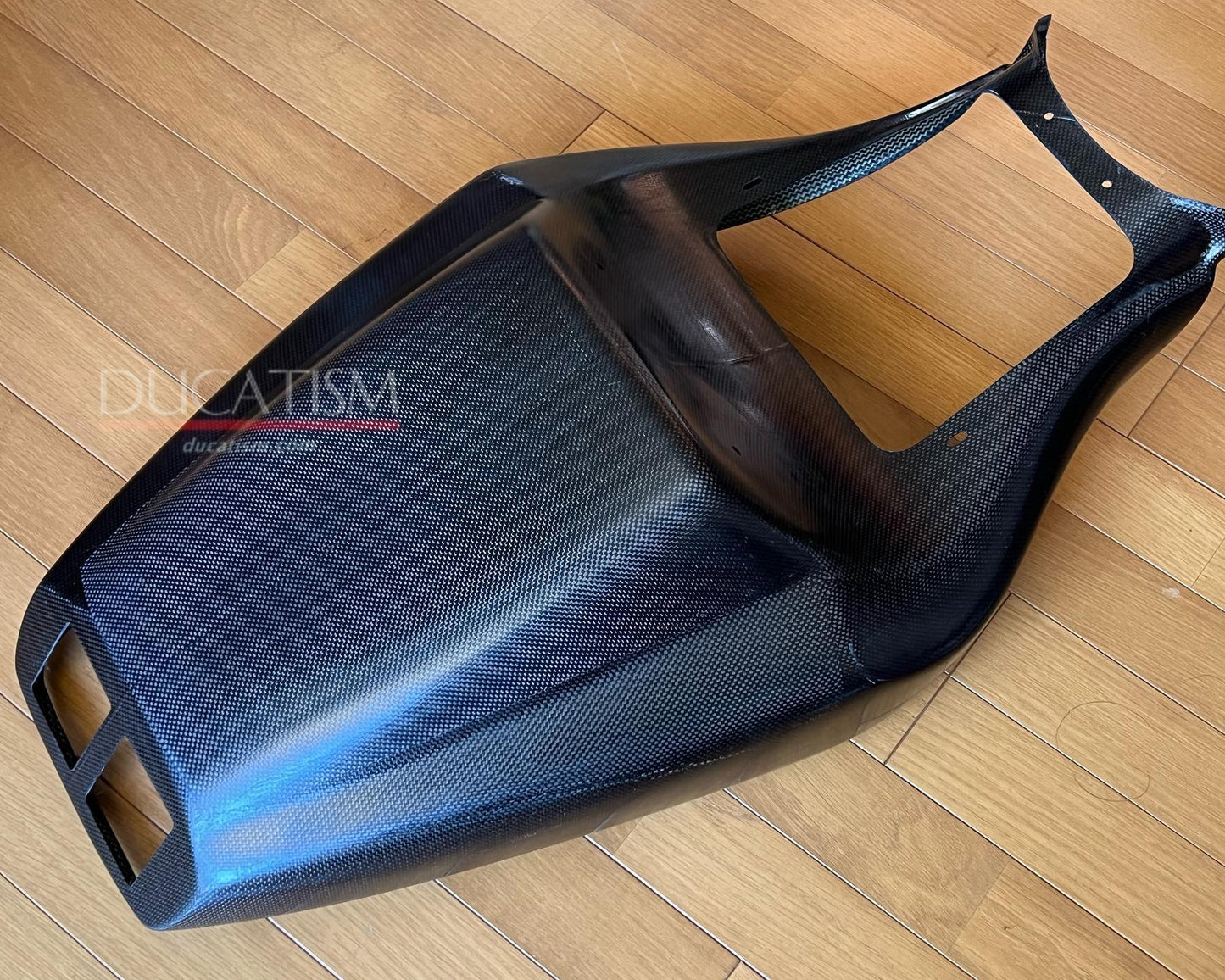 国内在庫あり Speed Carbon DUCATI 998R ドライカーボンシートカウル 998/996/916/748 #051B ストラーダ TYPE2 DUCATI998 エアダクト無し