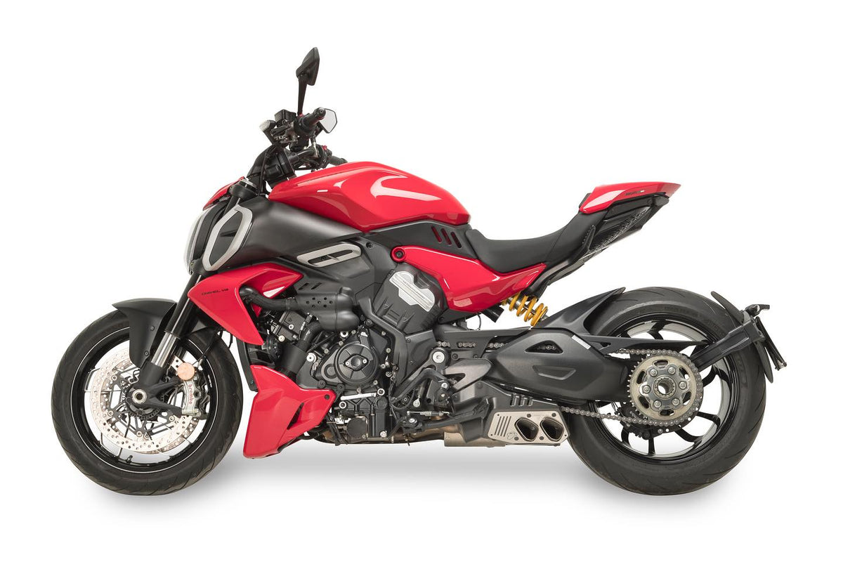イタリア在庫あり テルミニョーニ DUCATI Diavel V4 レーシングエグゾースト サイレンサー D22209440ITI ドゥカティ ディアベルV4 Termignoni 4Uscite Dragster Edition