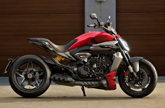 イタリア在庫あり DUCATI 2026 XDiavel V4 レーシングコンプリートエキゾースト 96482171BA ドゥカティ XディアベルV4 Akrapovic フルエキ サイレンサー