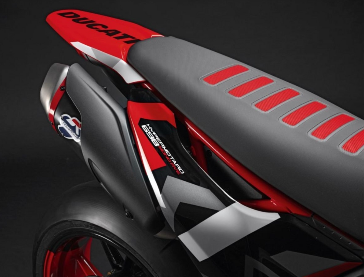テルミニョーニ DUCATI HyperMotard 698 MONO 2024 2025 ハイパーモタード コンプリートエキゾーストユニット 96482311AA Termignoni