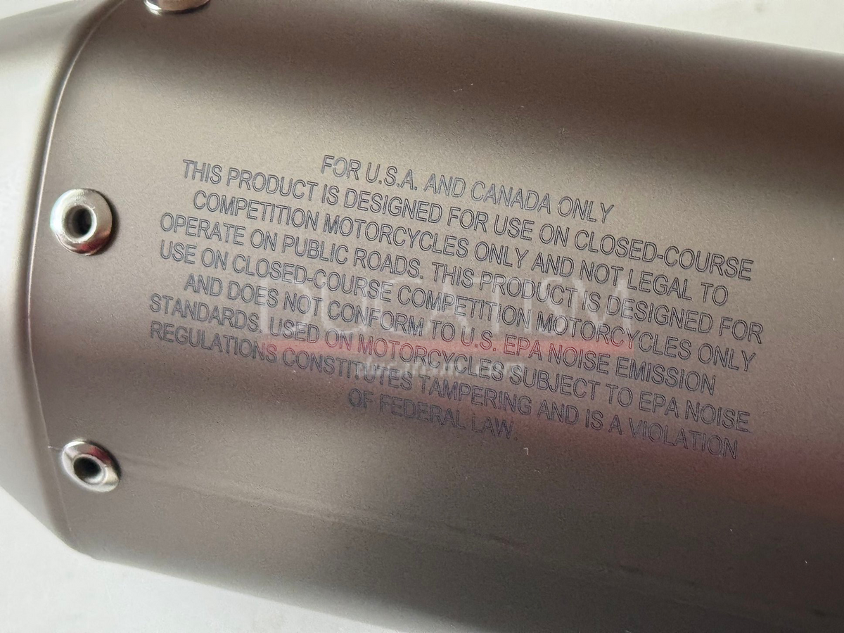 イタリア在庫あり 2025-2026 DUCATI パニガーレ V4 レーシングサイレンサー アクラポヴィッチ PanigaleV4 Akrapovic 96482341AA DP純正