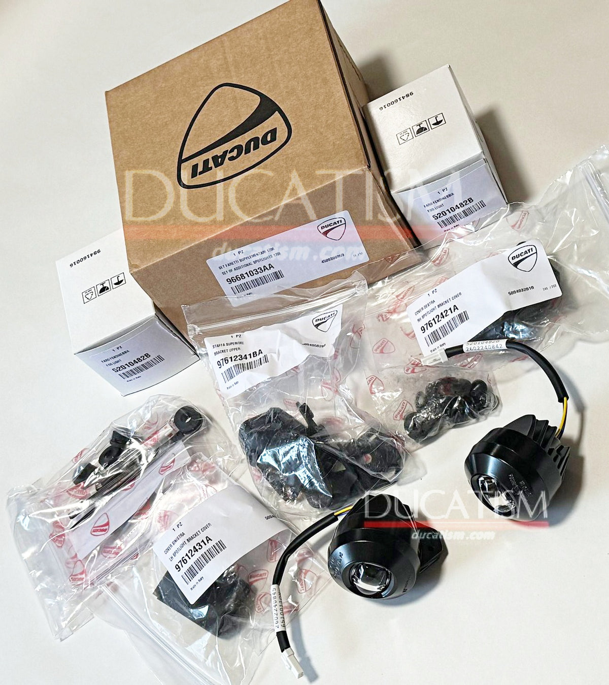 DUCATI MultiStradaV4 96681034AA LED アディショナルランプ DP純正品 2021-2026