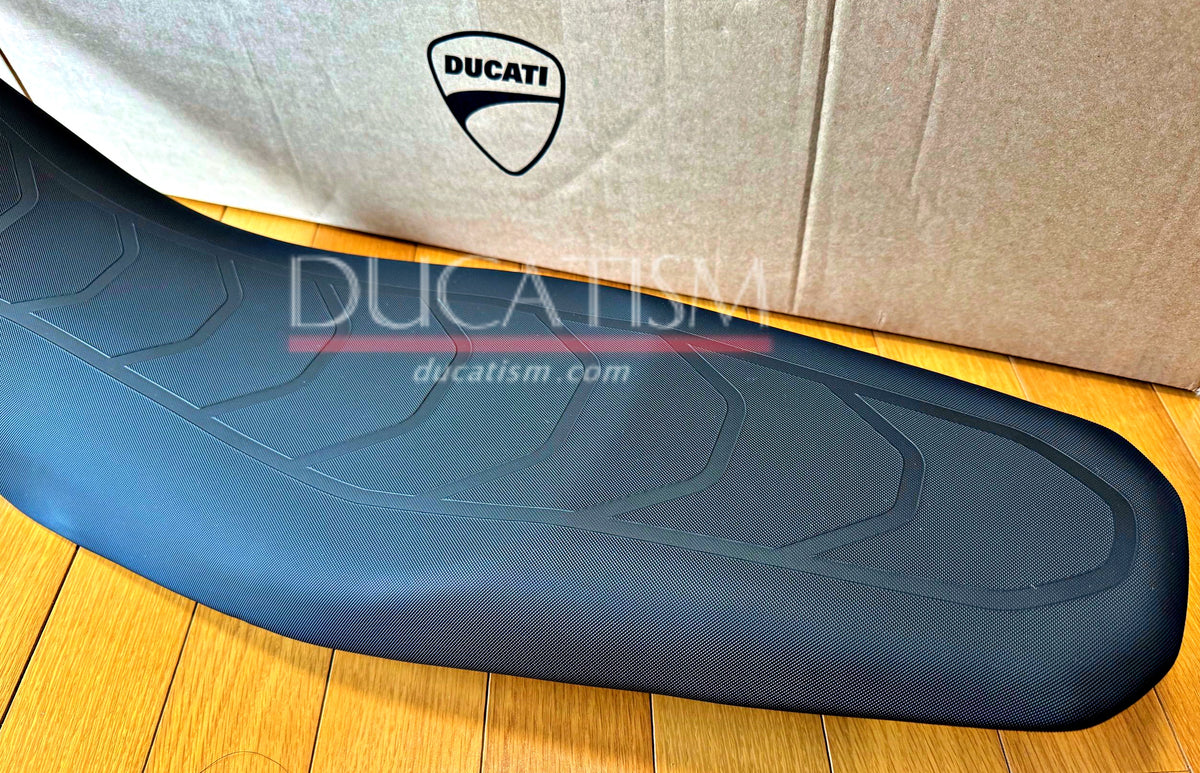 DUCATI HyperMotard698 MONO ローシート ドゥカティ ハイパーモタード 698 96881451AA 96881451BA DP純正