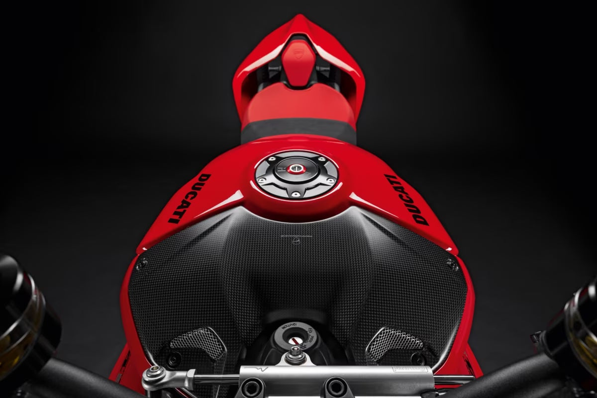 DUCATI ストリートファイター V4 2023-2024 カーボン製フューエルタンクカバー ドゥカティ StreetFighterV4 DP純正品 96981611AA
