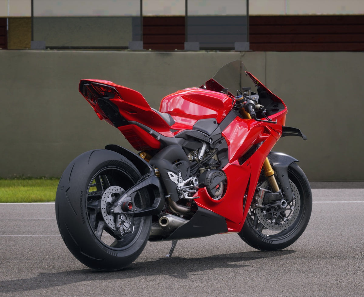 イタリア在庫あり 2025-2026 DUCATI パニガーレ V4 レーシングサイレンサー アクラポヴィッチ PanigaleV4 Akrapovic 96482341AA DP純正