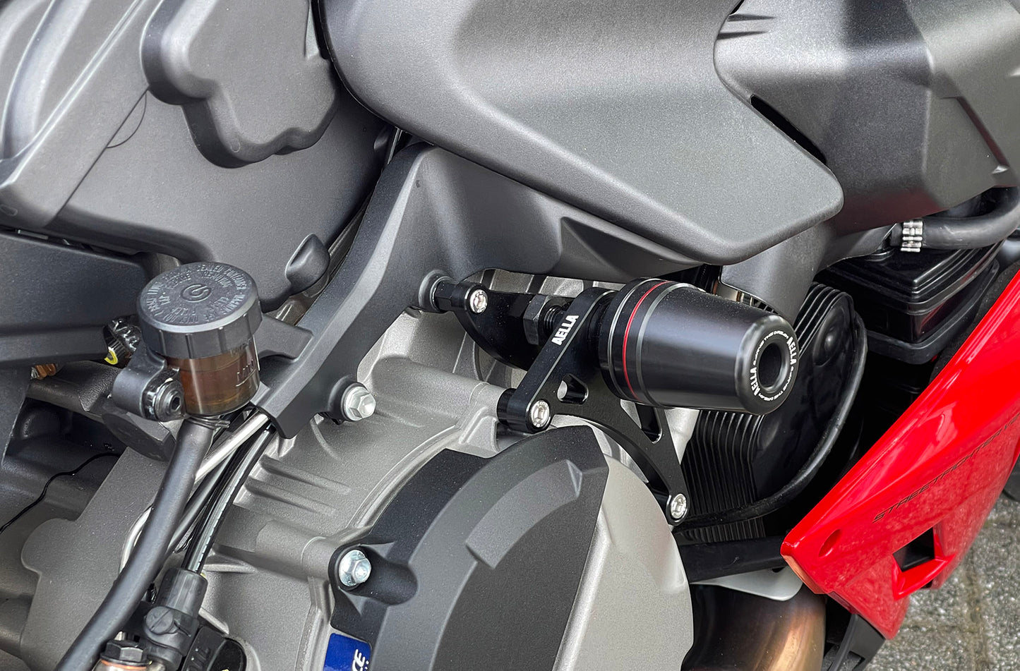 アエラ AE-68153 エンジンスライダー 2023 ストリートファイターV2 DUCATI 2023 StreetFighterV2 ドゥカティ AELLA