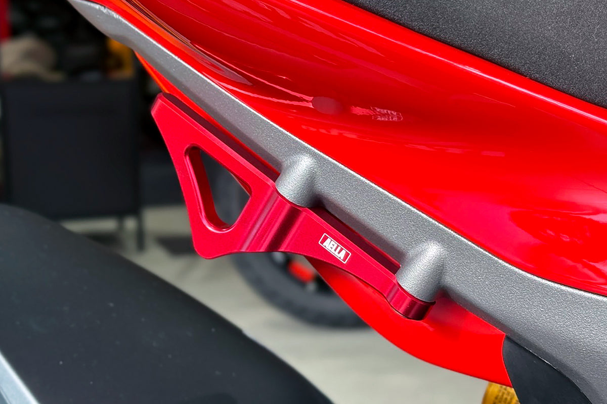 国内在庫あり アエラ AE-74020 タイダウンフック PanigaleV4/V4S/V4R 2019-2025 パニガーレV4 DUCATI Panigale V4 ドゥカティ AELLA