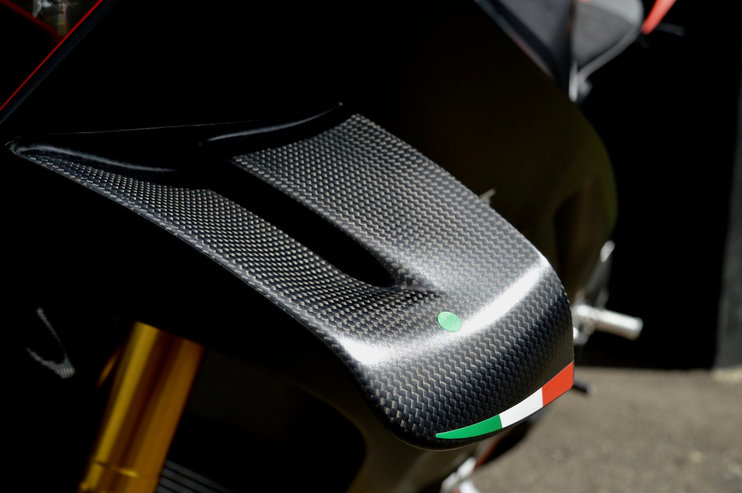 あすつく DUCATI 2023 Panigale V4SP2 純正 イタリア トリコローレ ステッカー ウィングレット ドゥカティ パニガーレV4 デカール 1枚 右 4381G691A /左 4381G701A