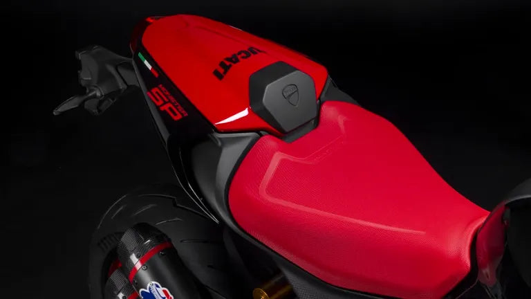 DUCATI Monster 937 950 日本仕様 ローシート ドゥカティ モンスター ブラック 96880961BA 、レッド 96880961BB