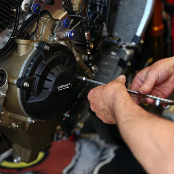 イタリア在庫あり GBRacing FIM公認 2次エンジンカバー DUCATI PanigaleV4R EC-V4R-2019-SET-GBR