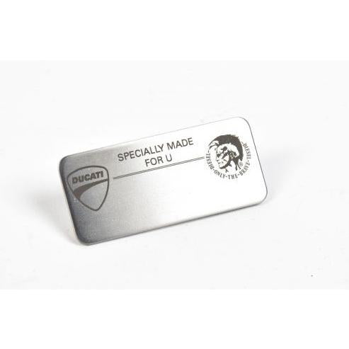 希少 DUCATI 純正 Monster 1100EVO Dieselシートカバー用 MARKING PLATE モンスター ディーゼル本物 プレート 43323771A