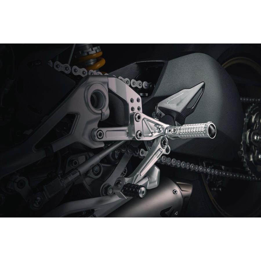 DUCATI Panigale V4R ステップ用パーツset 96280601AA 2019-2023 パニガーレV4R RIZOMA DUCATIパフォーマンス正規純正品
