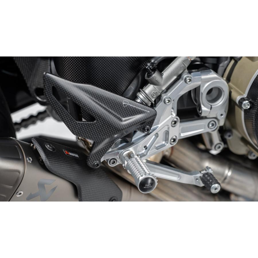 DUCATI Panigale V4R ステップ用パーツset 96280601AA 2019-2023 パニガーレV4R RIZOMA DUCATIパフォーマンス正規純正品