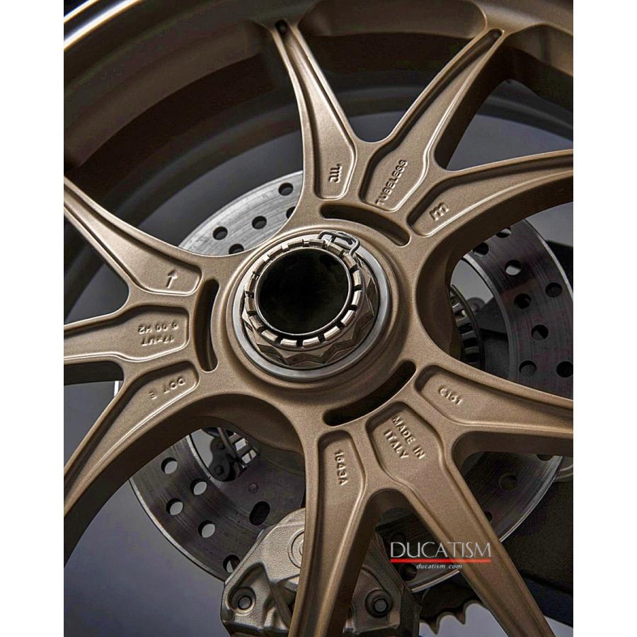 Italy in stock DUCATI PanigaleV4 forged magnesium wheel set Marchesini M9RS Panigale 96380101A DP genuine product