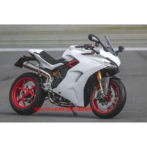DUCATI スーパースポーツ 939 / 950 2017-2020 コンプリートレーシング エキゾーストマフラー 96481181A 96481182A ドゥカティ アクラポヴィッチ フルエキ SuperSport