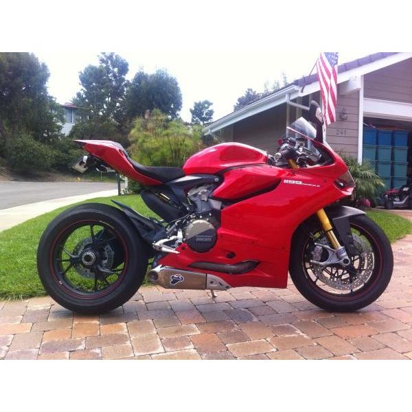 あすつく DUCATI パニガーレ 1299/1199/959/899 Panigale コンフォート ライダーシート +25mm シート 96797110B ドゥカティ DP純正品