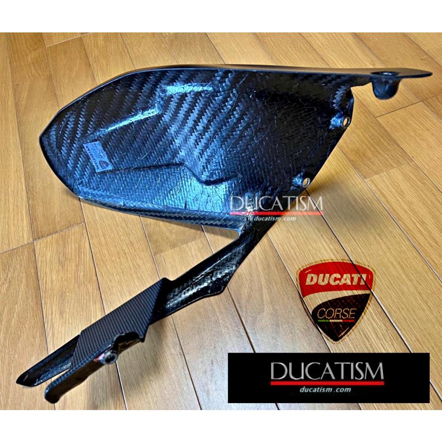 DUCATI Panigale V4 2022-2024 カーボン製リアマッドガード ドゥカティ リアフェンダー パニガーレ V4R StreetFighter V4 2023-2024 96981551AA