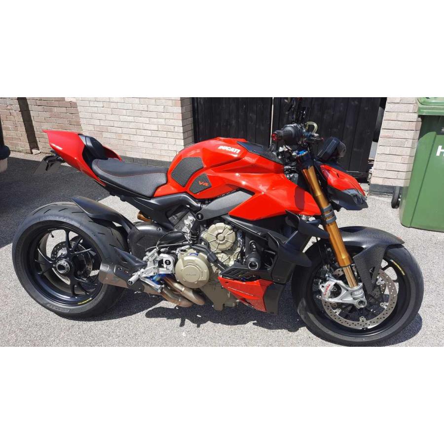 DUCATI -2021 PanigaleV4/-2022 StreetFighterV4 アンチスリップ タンクサイドパッド ドゥカティ パニガーレV4 DP純正品 97480211AB