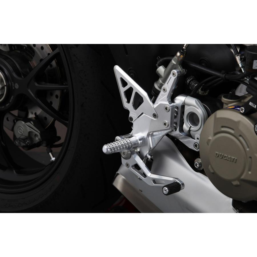 AELLA AE-10095 DUCATI StreetFighterV4 ライディングステップキット ストリートファイターV4