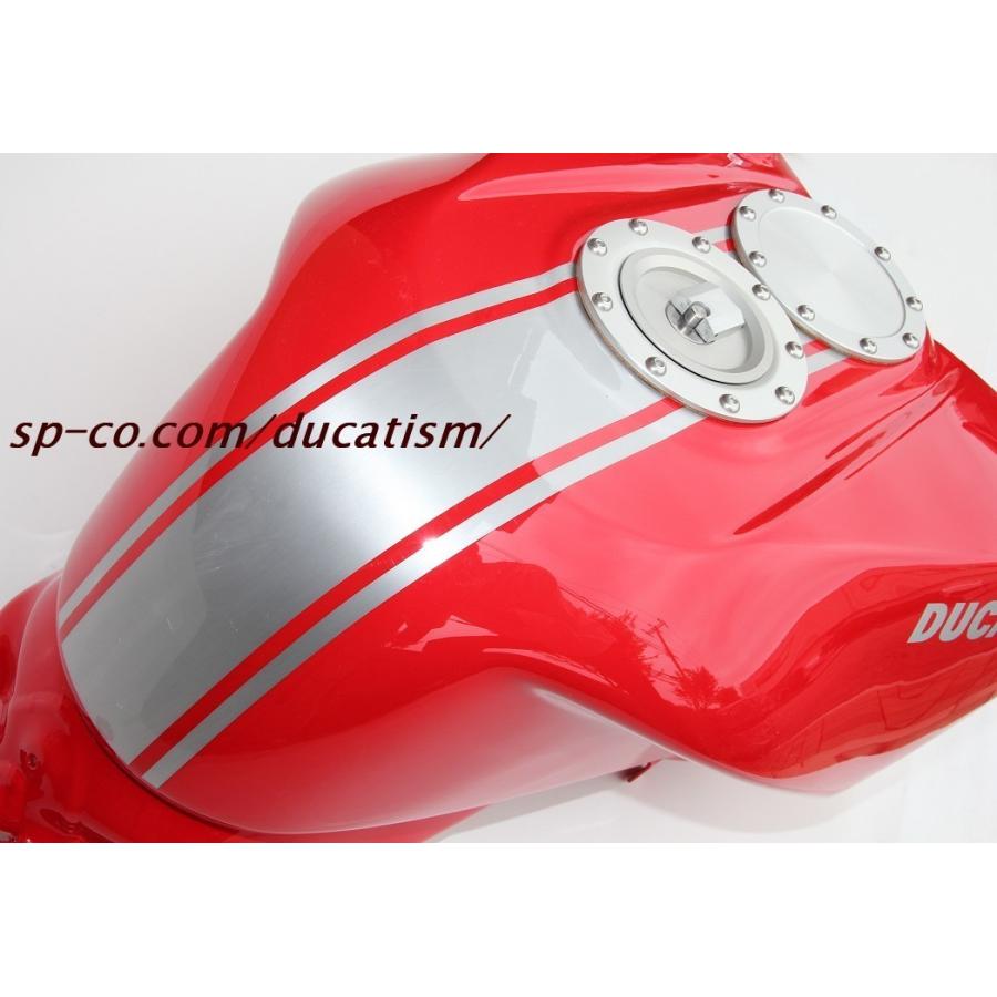 ビーターアルミタンク DUCATI 1299/1199/1098/1198 耐久仕様アルミタンク キャップ&フランジset (タンクと同時購入に限ります)