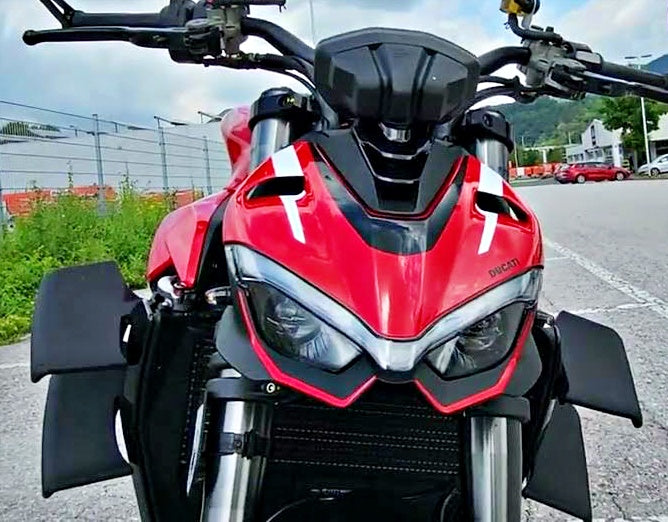 DUCATI StreetFighterV2 97181031AA プラスチック製ウィングセット ドゥカティ ストリートファイターV2 DP純正品