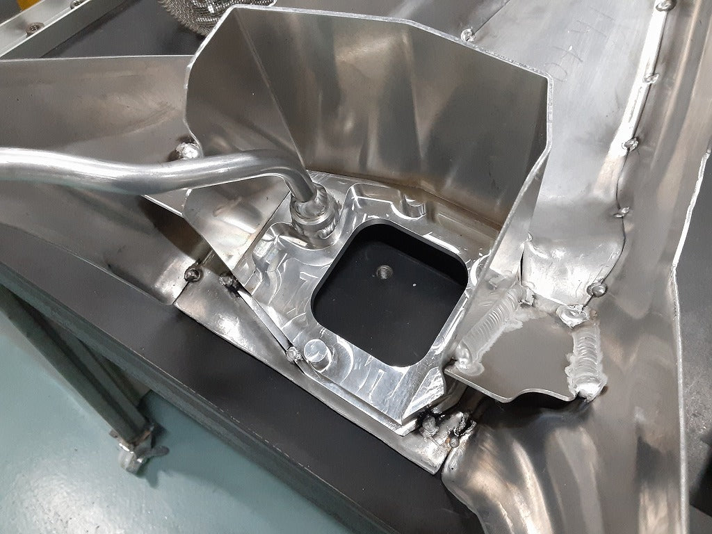 アルミタンク DUCATI Panigale V4 用レーシング 8耐22Lタンク One or eight by Shiroyama 001 (Beater)