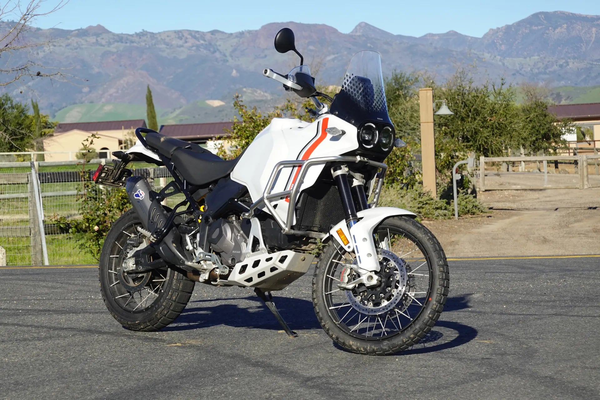 DUCATI DesertX Off-road アクセサリーパッケージ デザートX 2023 DUCATI DesertX Off-road アクセサリーパッケージ デザートX 2023