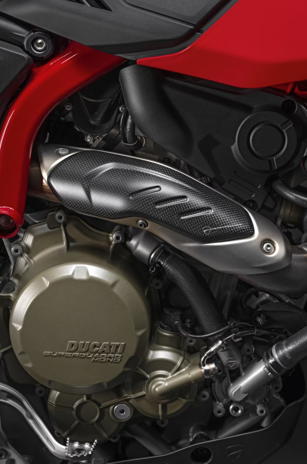 DUCATI HyperMotard698 MONO 2024-2025 カーボン製ヒートガード DUCATI HyperMotard698 MONO 2024-2025 カーボン製ヒートガード
