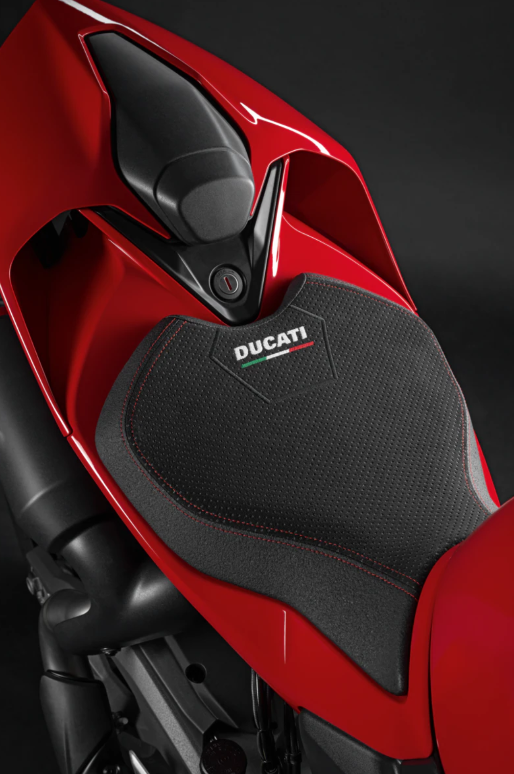 在庫あり DUCATI 2025 Panigale V2 スポーツシート 96881521AA