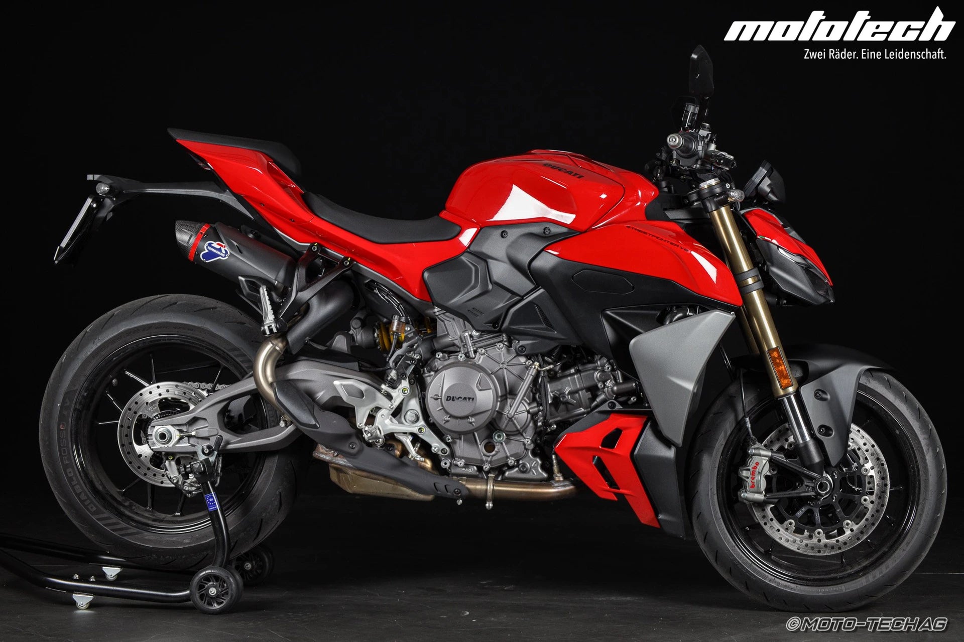 DUCATI 2025-2026 Panigale V2 カーボン製ヒールガード 96982091AA DUCATI 2025-2026 Panigale V2 カーボン製ヒールガード 96982091AA