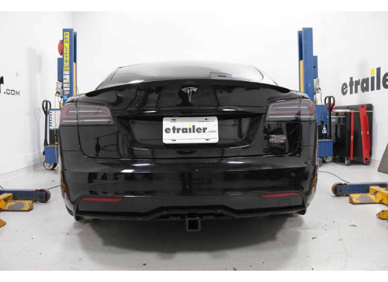 Available in the US TESLA MODEL S ECO HITCH STEALTH 2023-2024 Tesla Model S Eco Hitch Hitch Member Stealth Plaid