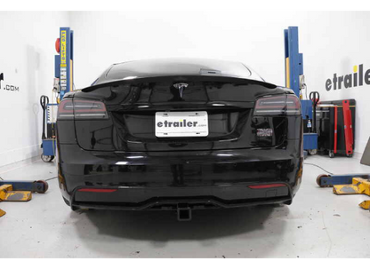 Available in the US TESLA MODEL S ECO HITCH STEALTH 2023-2024 Tesla Model S Eco Hitch Hitch Member Stealth Plaid