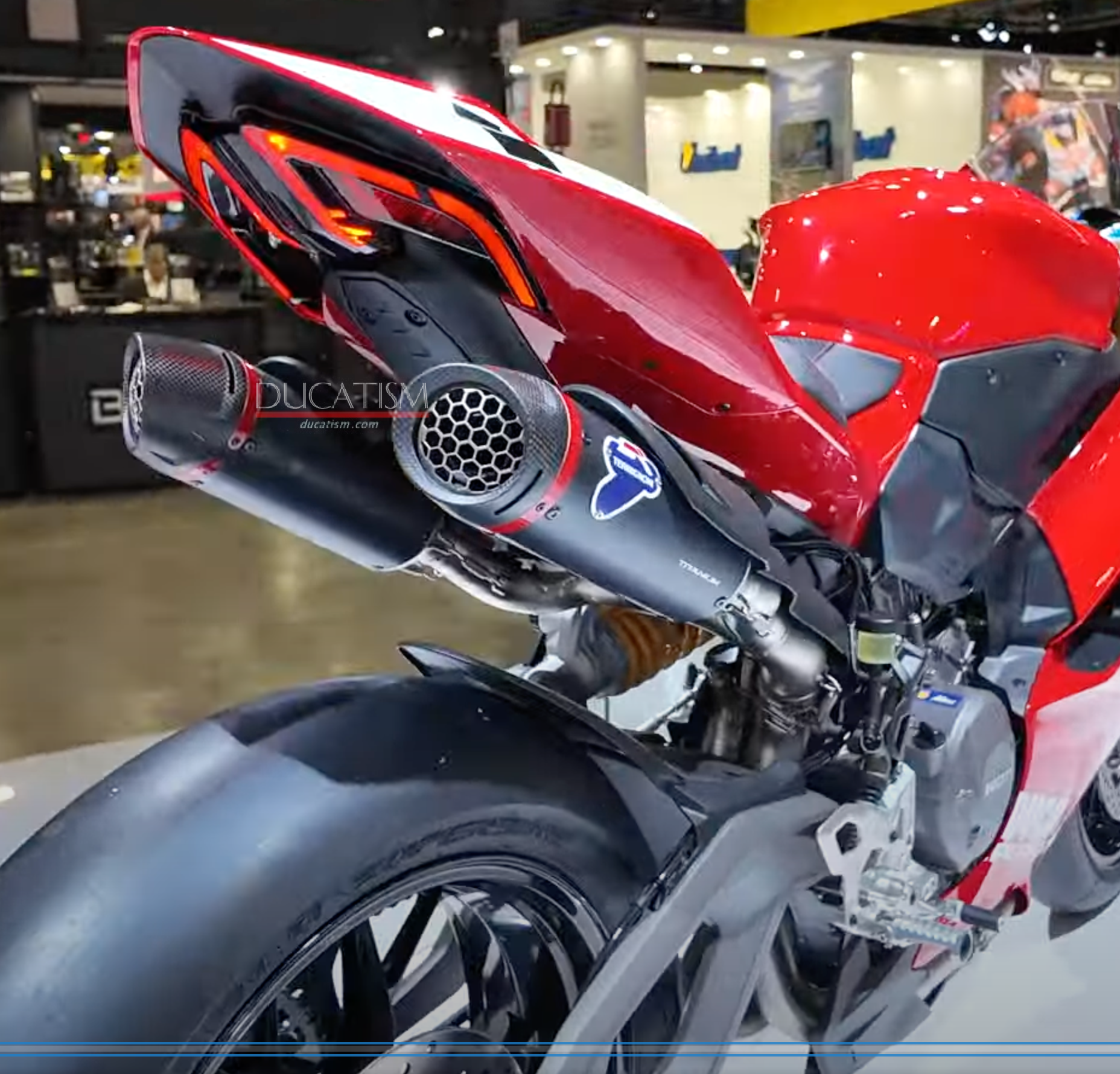 DUCATI 2025-2026 PanigaleV2 SFV2 コンプリートエキゾーストユニット DUCATI 2025-2026 PanigaleV2 SFV2 コンプリートエキゾーストユニット