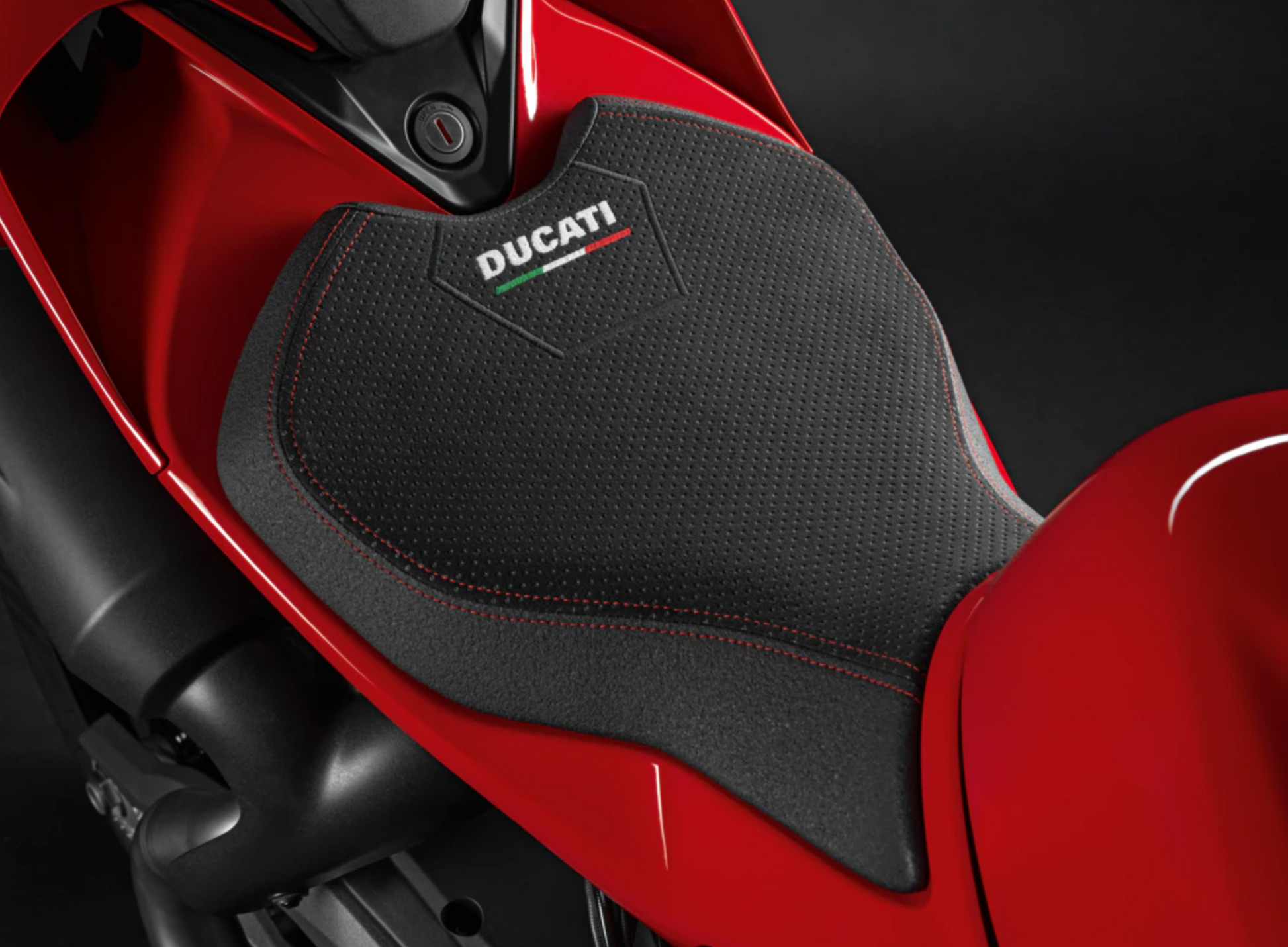 DUCATI 2025-2026 Panigale V2 スポーツシート 96881521AA ドゥカティ DUCATI 2025-2026 Panigale V2 スポーツシート 96881521AA ドゥカティ