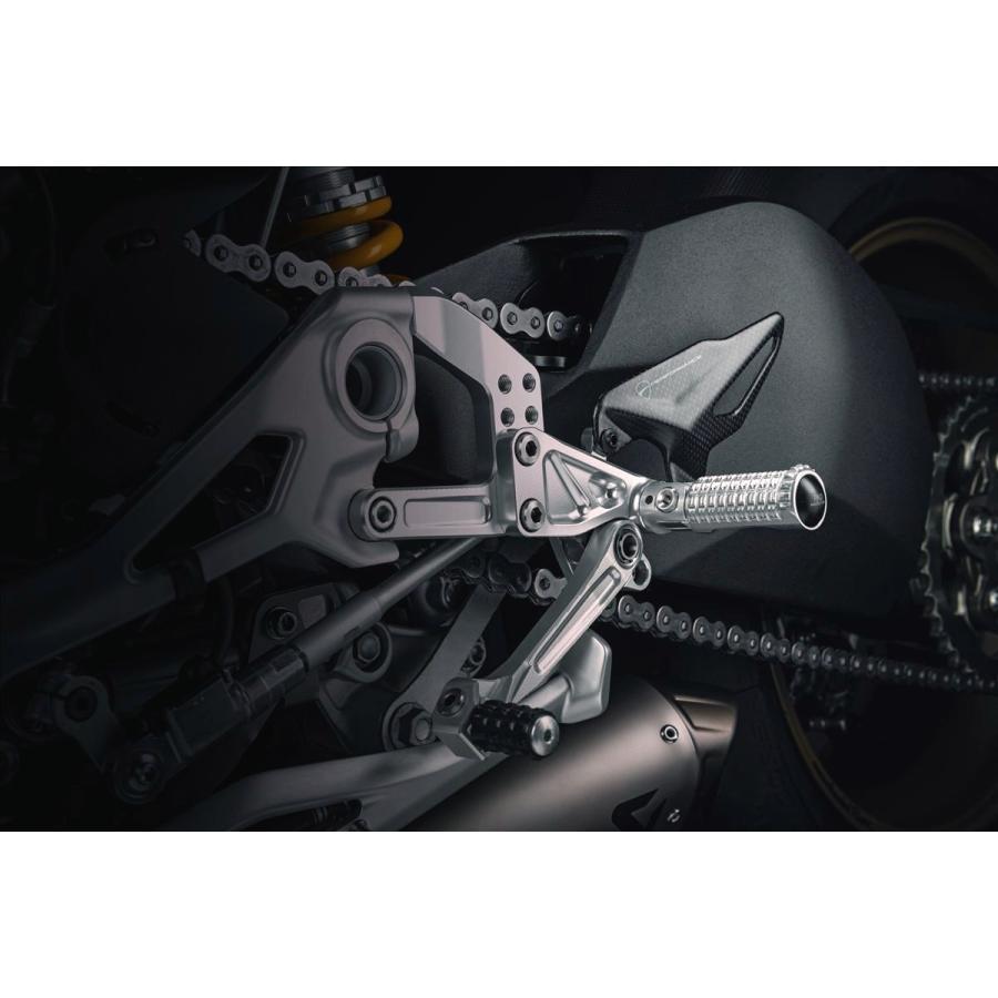 DUCATI Panigale V4R ステップ用パーツset 96280601AA 2019-2023 パニガーレV4R RIZOMA  DUCATIパフォーマンス正規純正品