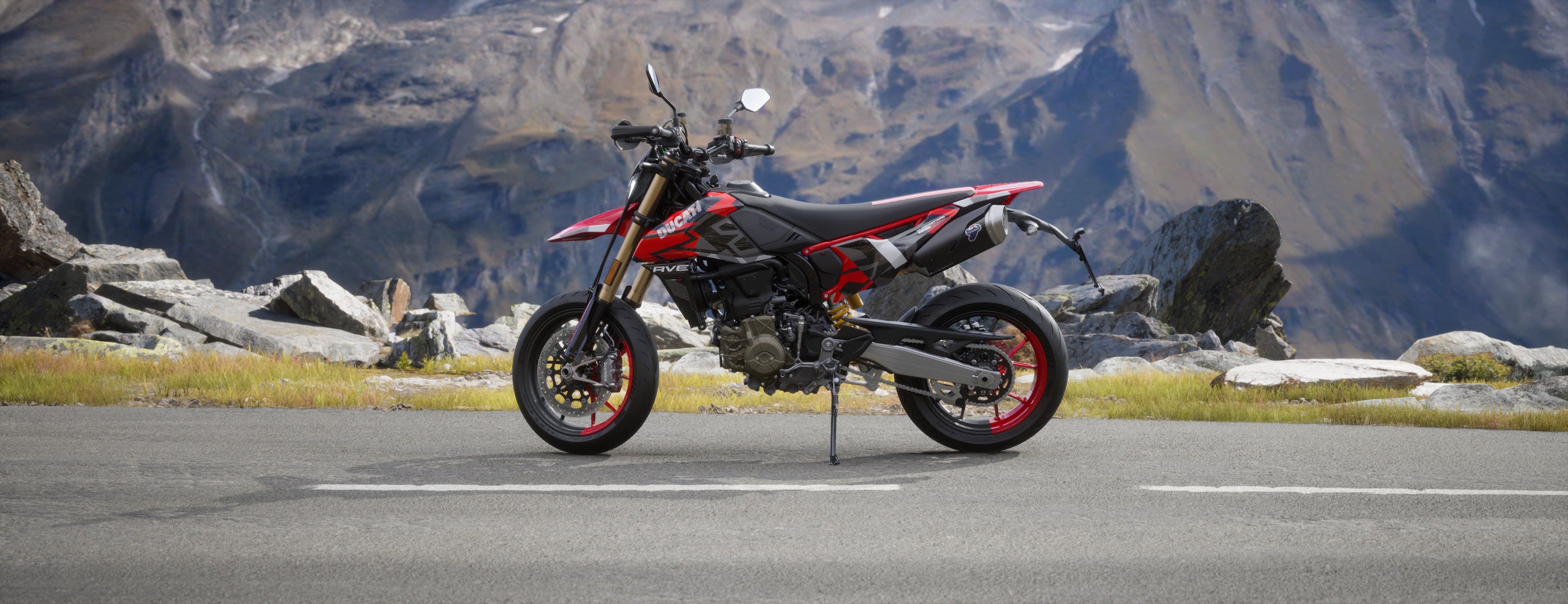 テルミニョーニ DUCATI HyperMotard 698 MONO 2024 ハイパーモタード 