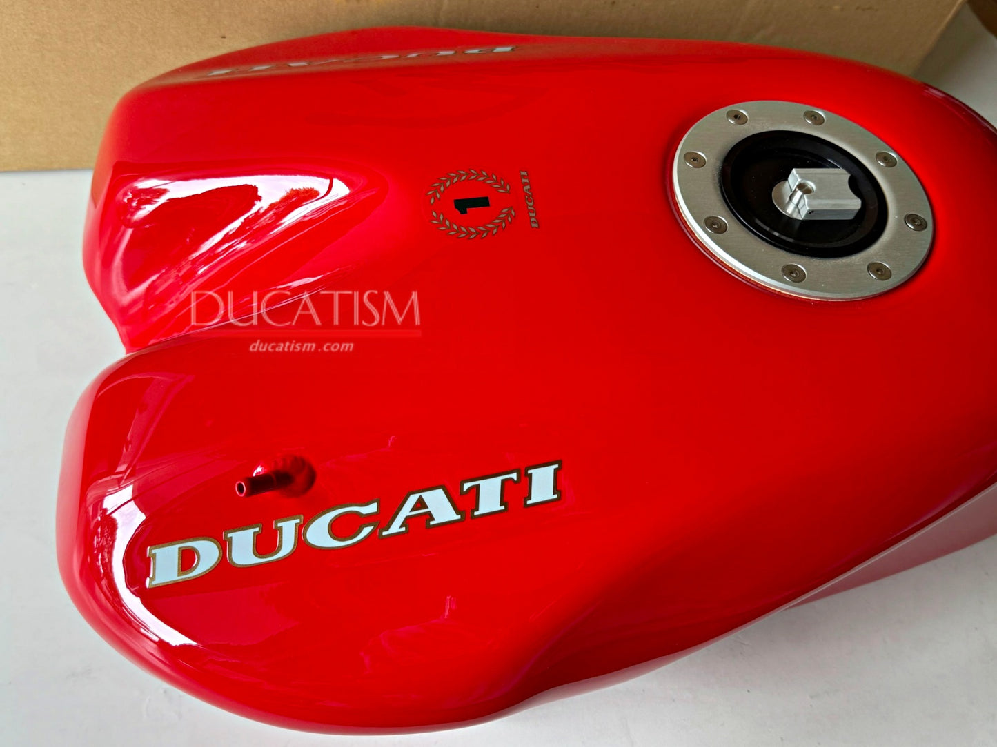 Beater aluminum tank Paint option Monitor special price Genuine decal fee + decal attachment + hard clear painting fee *Limited to simultaneous purchase with Beater tank