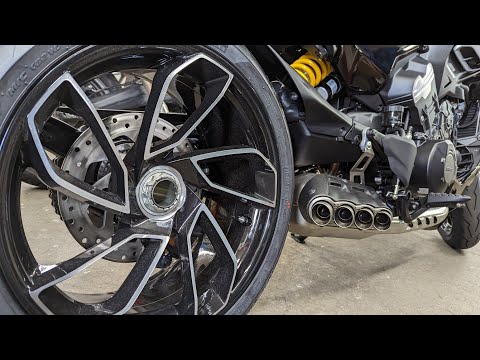 8/28イタリア在庫あり DUCATI Diavel V4 レーシングエグゾースト サイレンサー ドゥカティ ディアベルV4 Akrapov –  DUCATISM